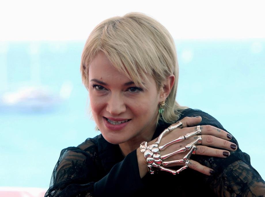 Actriţa Asia Argento îl Acuză De Abuzuri Sexuale Pe Regizorul Filmului „Fast And Furious”: M-am Trezit Dimineaţa Dezbrăcată în Patul Lui | Libertatea