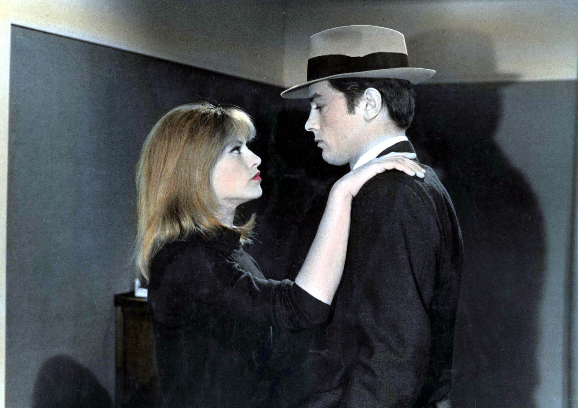 Actriţa Franceză Nathalie Delon, Fosta Soție A Lui Alain Delon, A Decedat La 79 De Ani. Povestea Lor De Dragoste | Libertatea