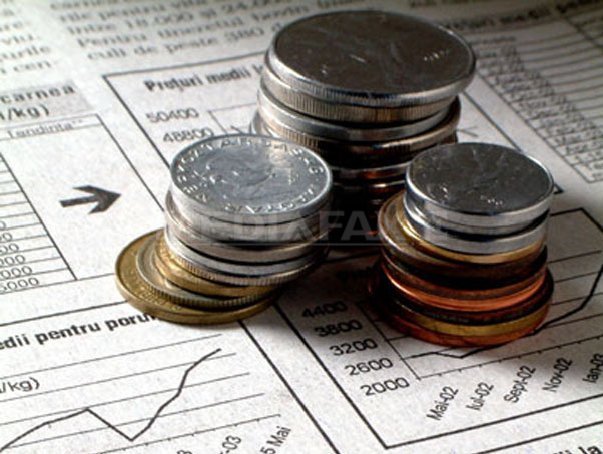 Economia României îşi va reveni cu până la 3,5% în 2021