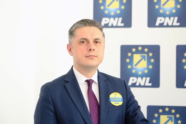 Judeţul Neamţ primeşte de la Guvern 711 milioane lei pentru continuarea proiectelor PNDL