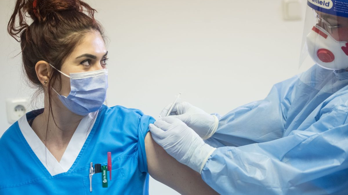 Platforma pentru programarea la vaccinare nu funcționează. Reacția oficială a STS
