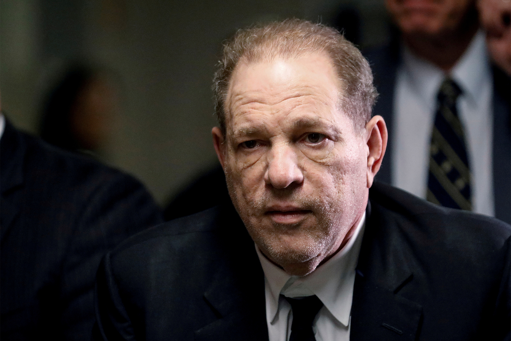 Procesul #metoo s-a încheiat. Suma colosală pe care o vor primi victimele lui Harvey Weinstein, drept despăgubire