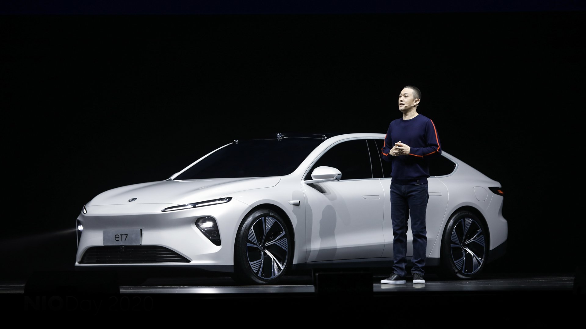 Se încinge Lupta între Producătorii De Mașini Electrice. Tesla Vânează Un Designer Pentru China, Iar NIO A Lansat Un Sedan Cu O Autonomie De 1.000 Km | Libertatea