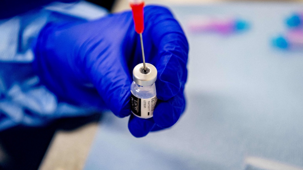 Vaccinuri împotriva COVID-19 administrate în România, 9 ianuarie 2021. Numărul persoanelor vaccinate a depășit 100.000