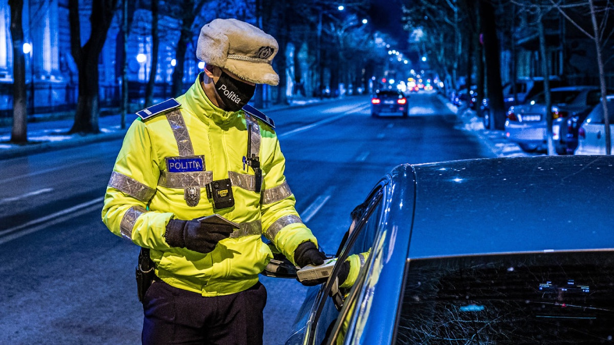 Val de controale pe șoselele din Capitală: Zeci de șoferi au fost prinși băuți și drogați la volan într-o singură noapte