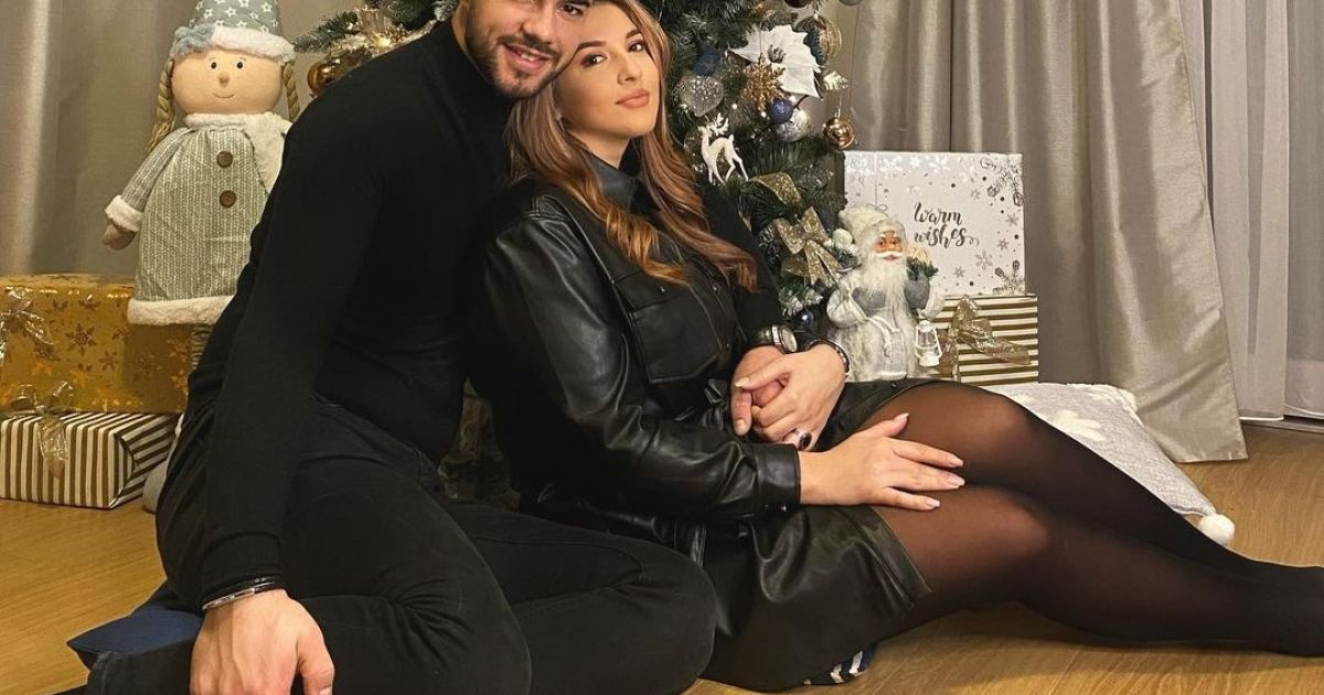 Daniela Iliescu îi duce dorul iubitului ei, Culiță Sterp de Ziua Îndrăgostiților. Viitoarea mămică a postat o imagine înduioșătoare: ”Dragostea vieții mele”