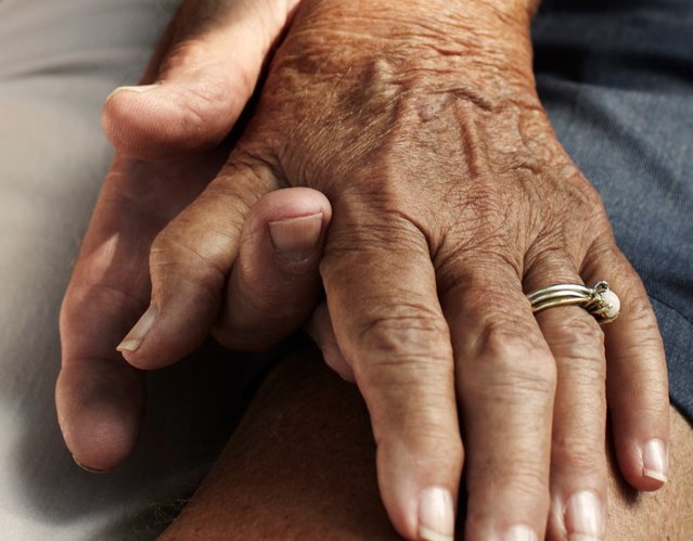 Doi bătrâni de 97 de ani din Portugalia au trecut cu bine peste Covid-19