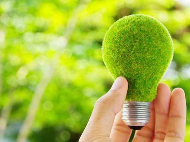 Două miliarde de lămpi au fost reciclate în Europa. Deşeurile ar putea înconjura Terra de cinci ori