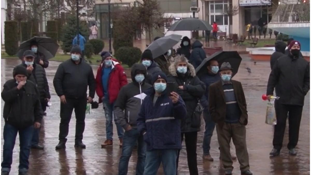 Grevă spontană a minerilor din Livezeni și Lupeni. Oamenii, speriați că nu mai sunt bani pentru plata salariilor