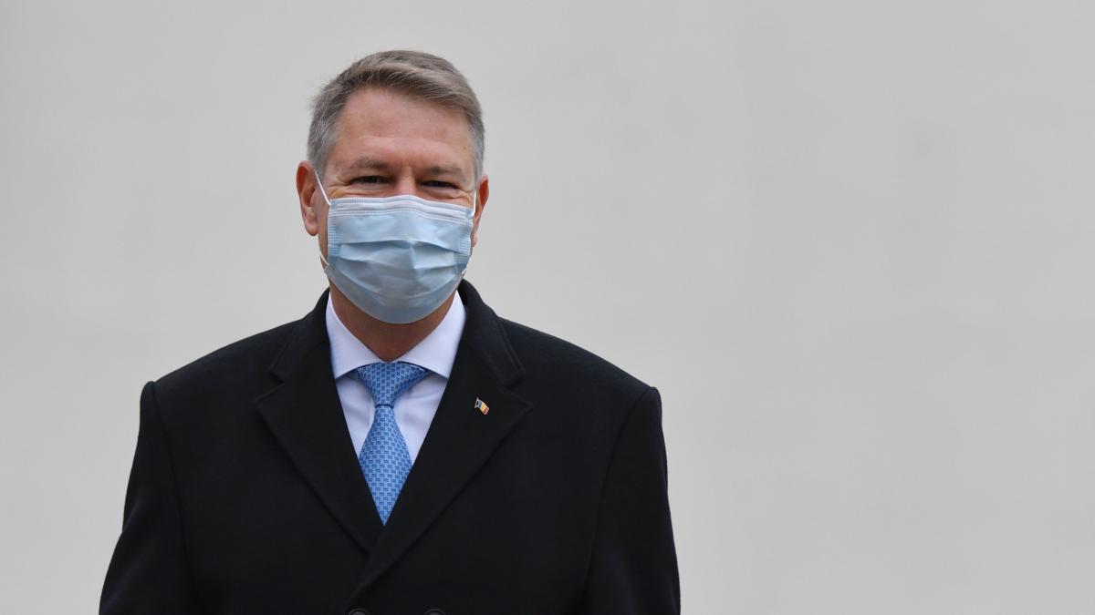 Klaus Iohannis a promulgat legea care taie pensiile speciale
