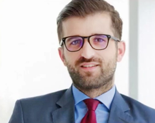 Lumea este într-o schimbare profundă. Angajaţii ar putea avea nevoie să-şi facă rezervare dacă vor dori să vină la birou