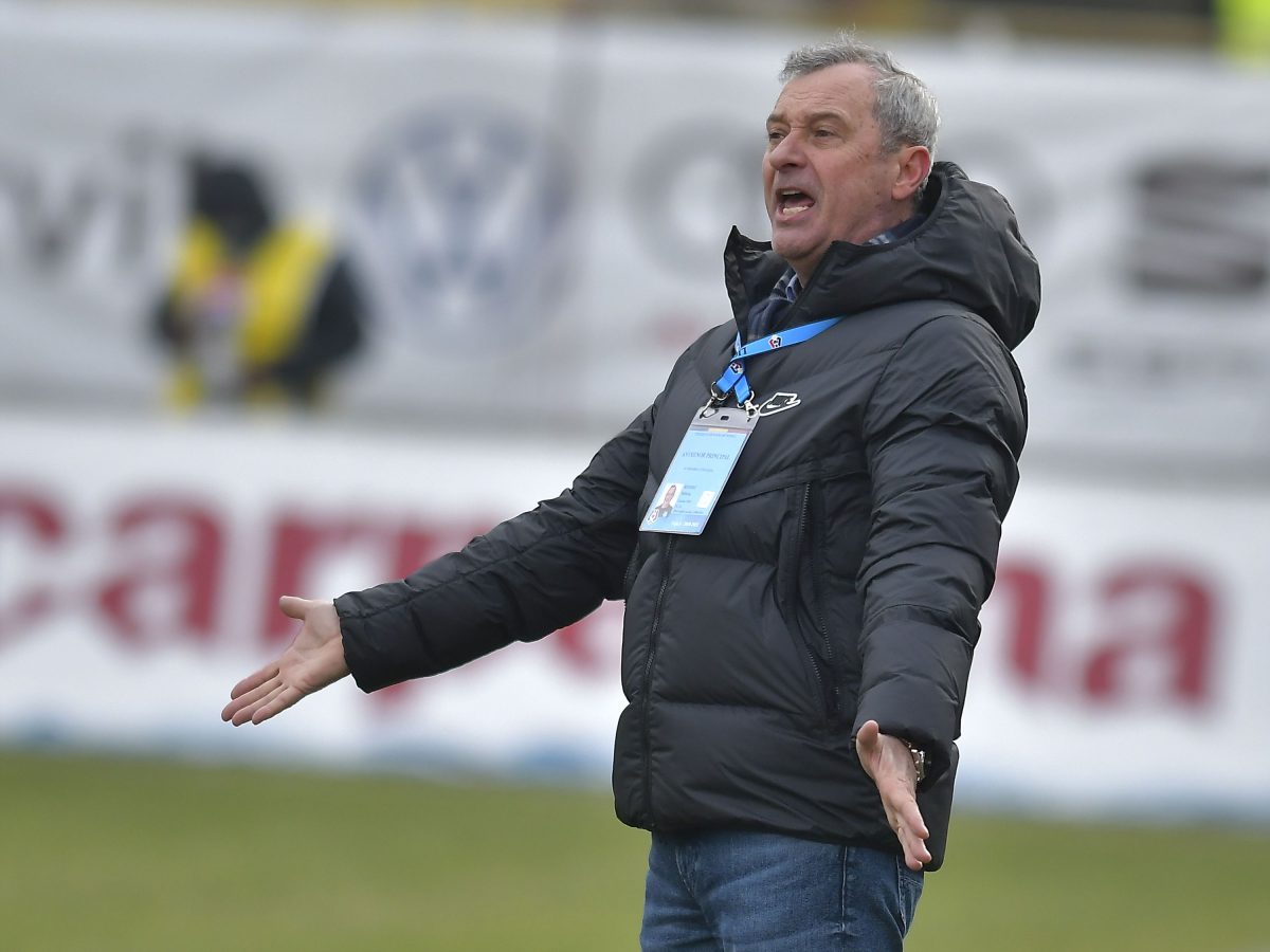 Mircea Rednic Are Coronavirus. Cum Se Simte Antrenorul Viitorului | Libertatea