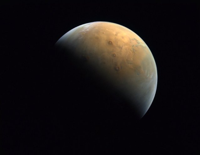 Modulul spaţial Hope al Emiratelor Arabe Unite a transmis prima poză făcută planetei Marte