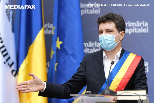 Primarul Capitalei putea suspenda parţial PUZ-urile