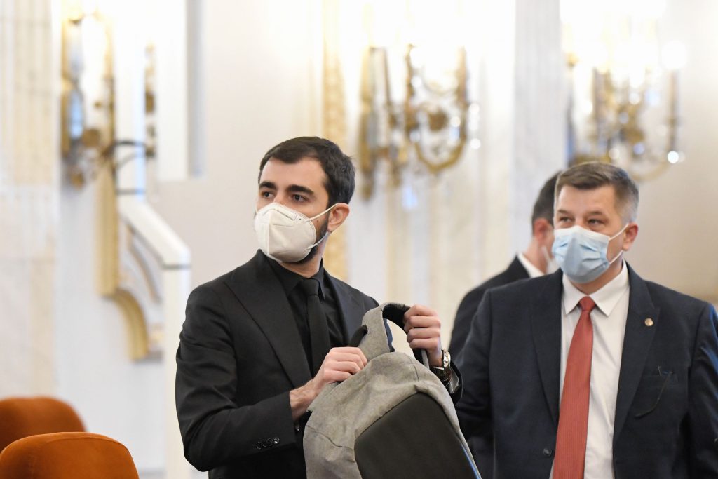 Surse: Ministerul Economiei Face Plângere La DNA Pentru Suspiciuni De Fraudă La Programul De Granturi Pentru Investiții | Libertatea