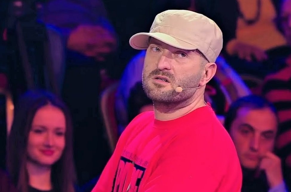 Totul Despre Cheloo, Juratul De La „iUmor”, Sezonul 10. Cum Arată Iubita Artistului | Libertatea