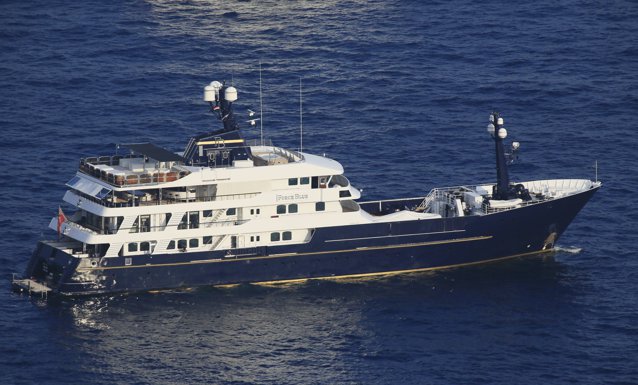 Un iaht de 20 de milioane de euro a trecut de la Flavio Briatore la Bernie Ecclestone pentru o treime din sumă