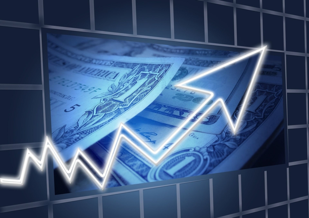 ANALIZA Specialistii estimeaza un ritm mediu anual de crestere economica de 4,7% pentru intervalul 2021-2024