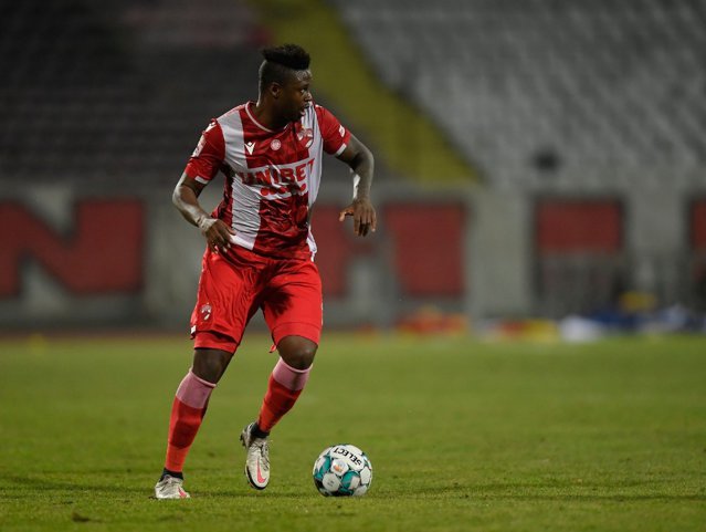 Atacantul Magaye Gueye de la Dinamo Bucureşti a fost depistat dopat cu cocaină