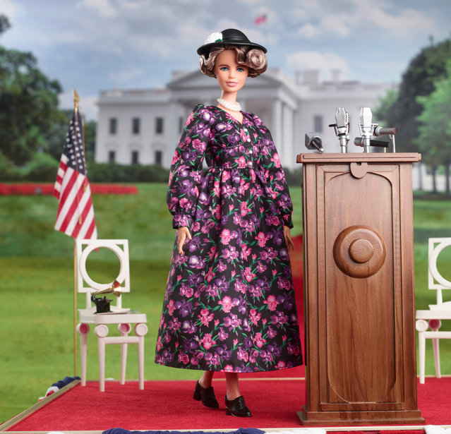 Barbie a lansat prima serie digitală cu chipul lui Eleanor Roosevelt