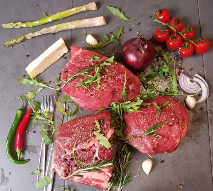 Carnea De Vită Angus și-a Găsit La Casa Angus Gazda Perfectă