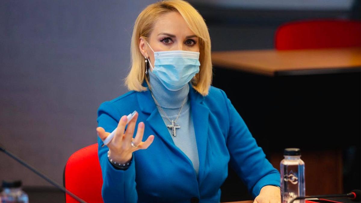 Gabriela Firea: „Vlad Voiculescu este dovada vie a imposturii și a oportunismului care definește guvernul Cîțu”