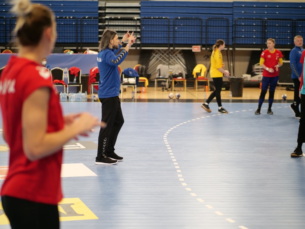 Muntenegru a invins Norvegia in grupa Romaniei de calificare pentru Olimpiada la handbal feminin