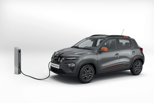 Peste 1500 de comenzi pentru Dacia Spring Electric în primele patru ore de la lansare. Cât costă prima maşină electică produsă de Dacia