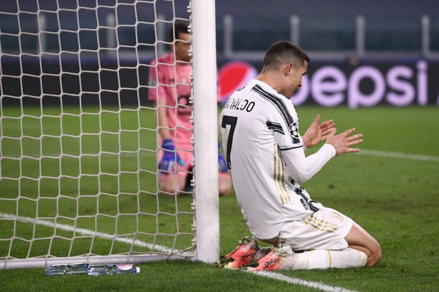Ronaldo părăseşte Champions League. Porto a eliminat Juventus în 10 oameni