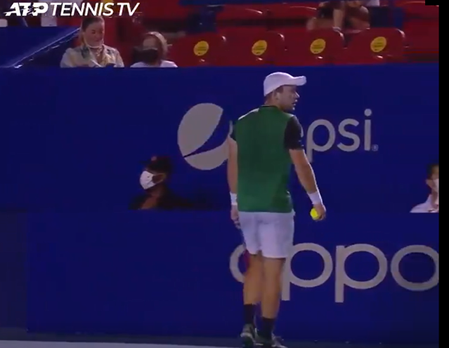 VIDEO Seism de 5.7 grade în timpul semifinalei unui turneu de tenis. Cum au reacţionat jucătorii