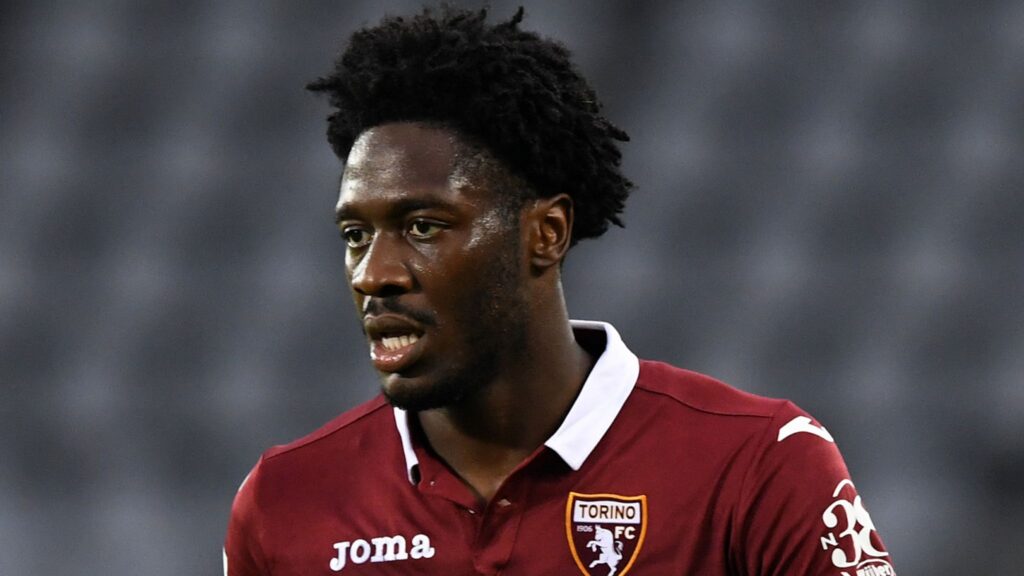 West Ham United va reactiva interesul pentru Aina