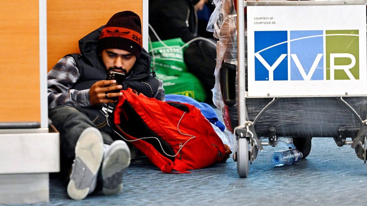 Ce să faci dacă bagajul tău este pierdut în haosul de vacanță de pe aeroporturile canadiene