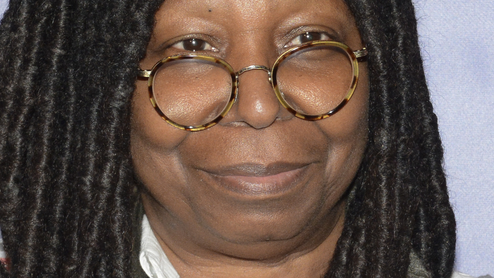 Whoopi Goldberg își amintește că a discutat cu Barbara Walters despre decizii grele legate de părinți