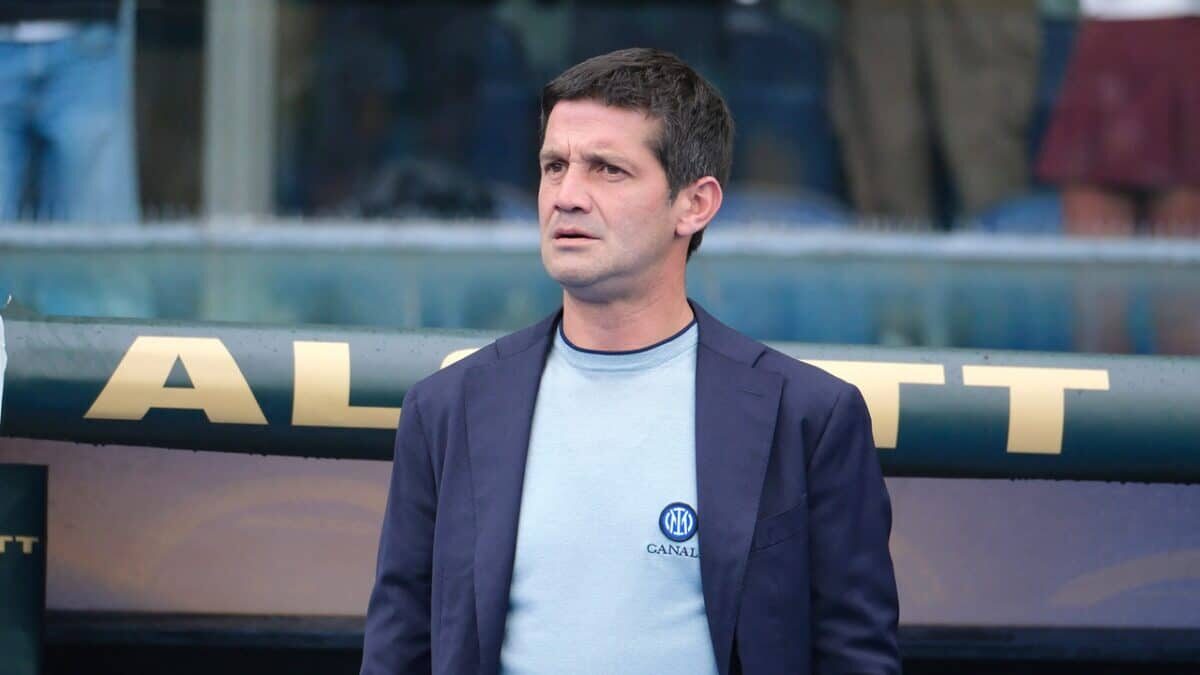 Cristi Chivu salariu