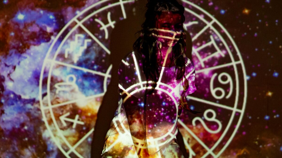 avertisment zodii