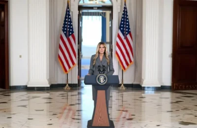 Melania Trump – Ruptură de tăcere despre Epstein! Reacția lui Trump, neașteptată