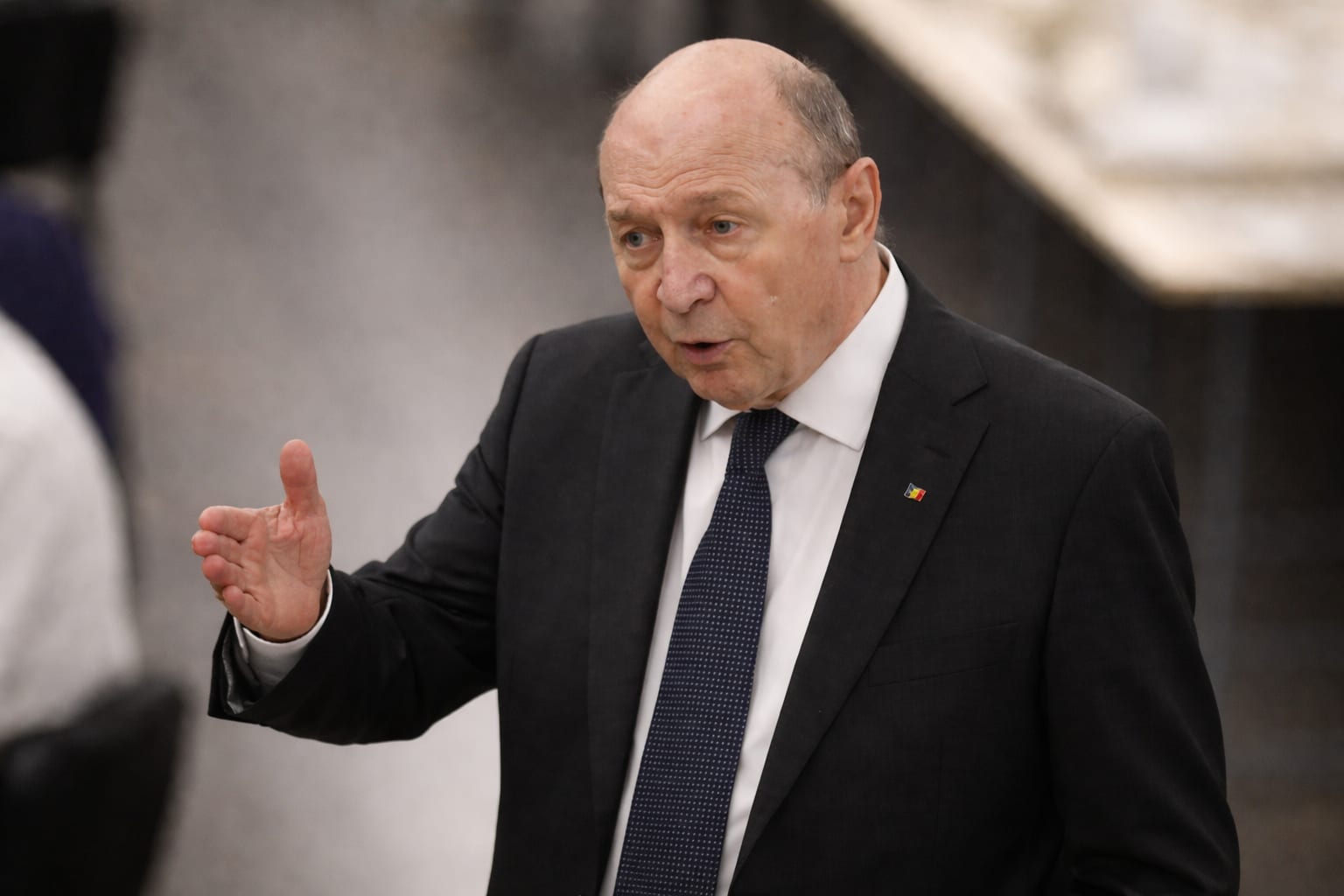 Traian Băsescu spune că incidentele cu drone rusești verifică reacția României