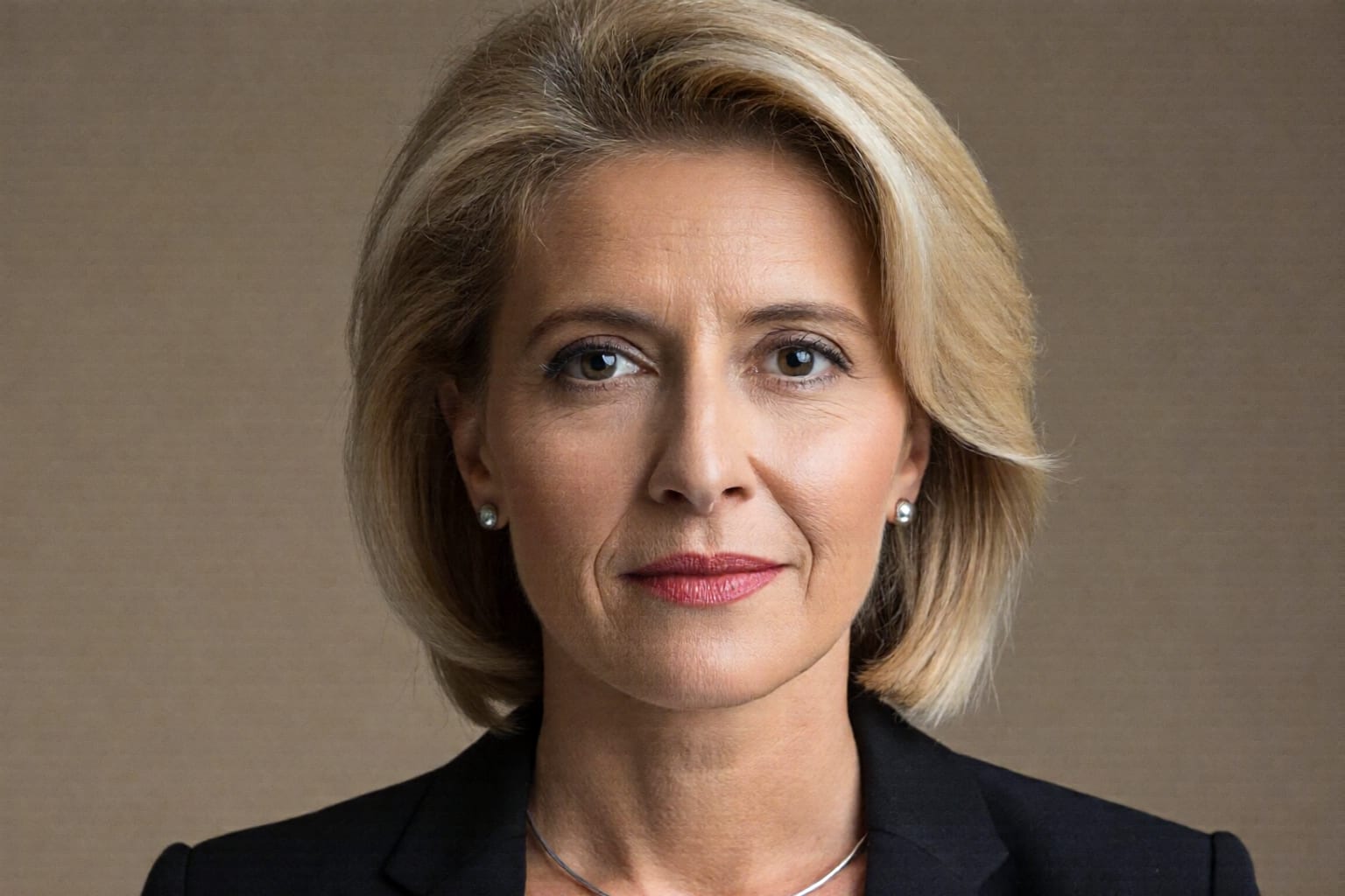 Ursula von der Leyen anunță la Kiev noi inițiative de apărare, iar frontiera Spania-Gibraltar poate fi traversată fără control