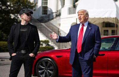 Donald Trump afirmă că a pus capăt mandatului pentru mașinile electrice