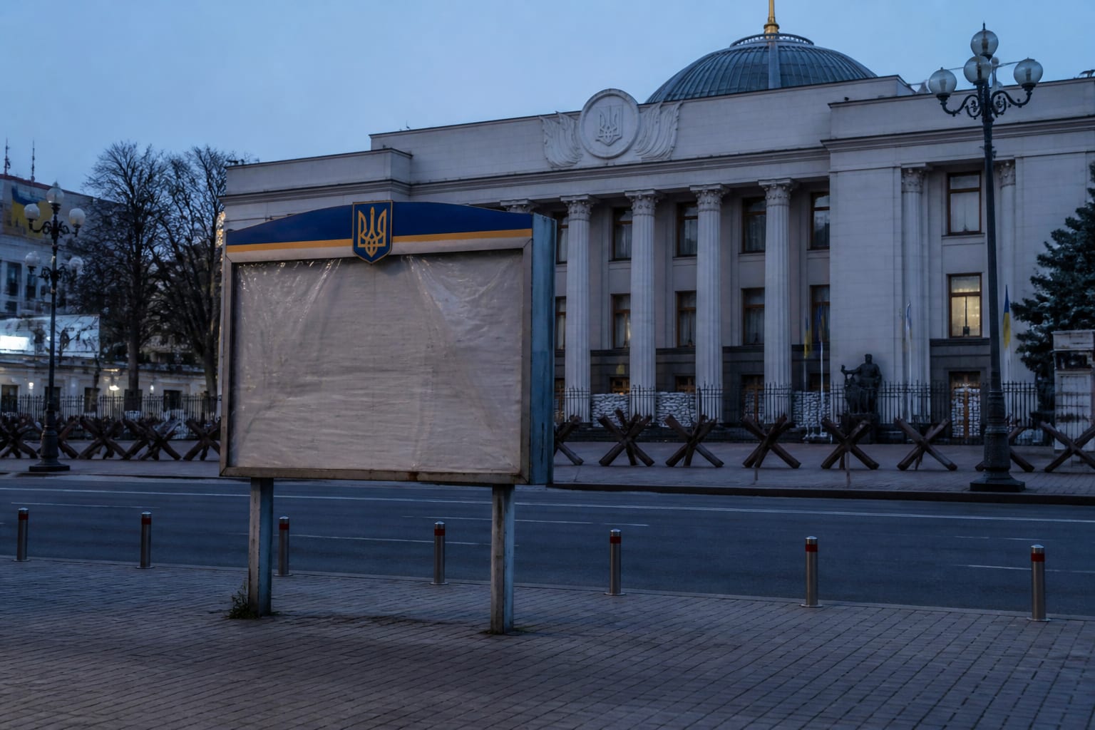 Fostul ministru al apărării din Ucraina cere organizarea de alegeri în pofida legii marțiale