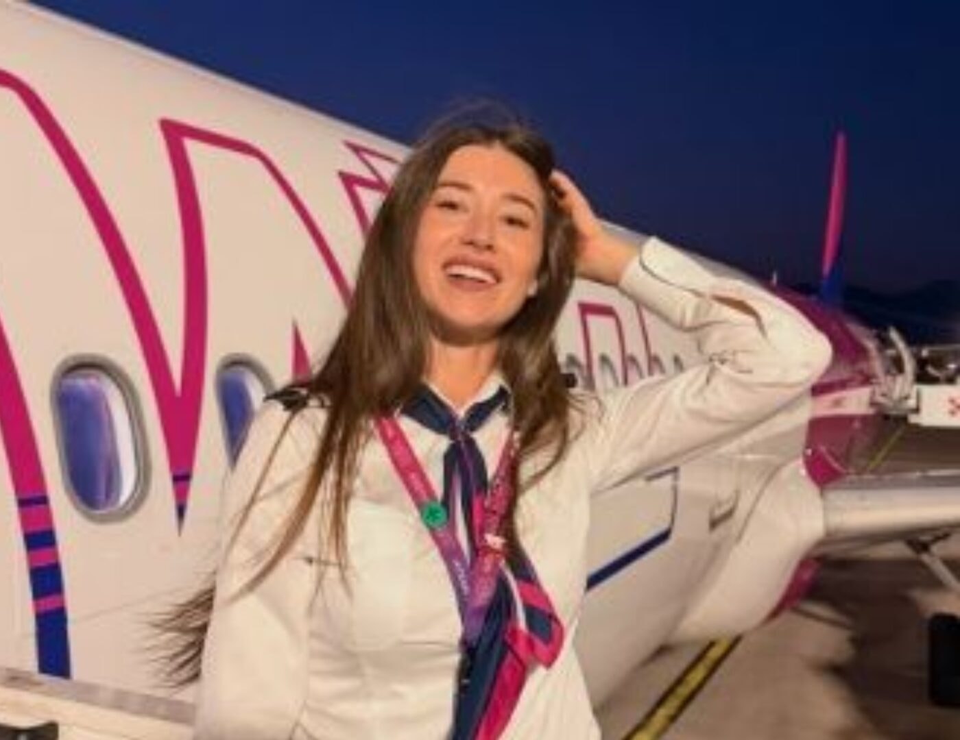 O fostă gimnastă cu 68 de medalii a devenit pilot și a zburat 300.000 de kilometri într-un an
