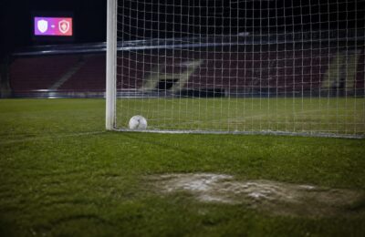 Un penalty transformat de Andrei Cordea aduce victoria CFR Cluj cu FCSB și schimbă liderul din SuperLigă