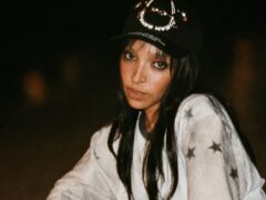 Tinashe contestă tiparul vedetei pop cu un album de 16 piese. „Popstar” a apărut pe 25 septembrie